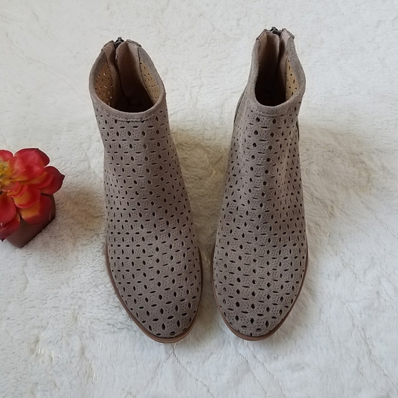 Lucky Brand Perforated Ankle Booties - Picture 3 of 7